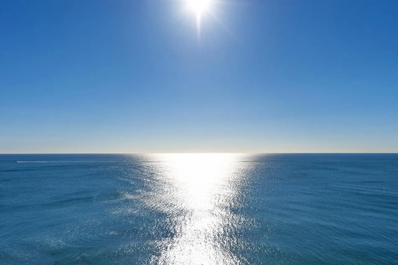 Spacious 3 bedrooms apartment Torrox Spanje